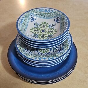 Melamine 16pc Dinnerware Set